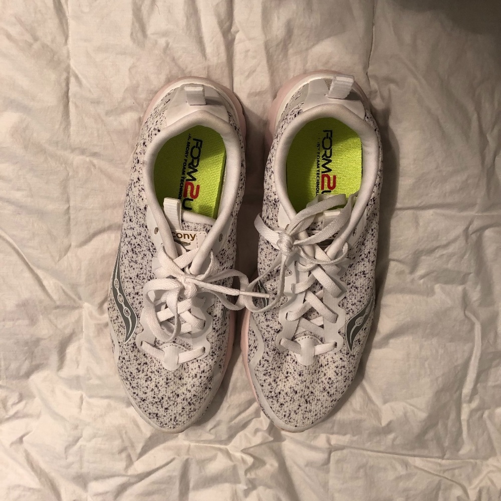 Saucony Women's Size 10 Gently Worn Sneakers
